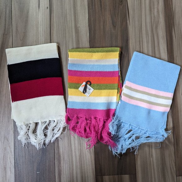 Kids Knit Scarf 3 Assorted Striped Scarves 100% Acrylic W/ Tassels Neck … - Picture 9 of 9